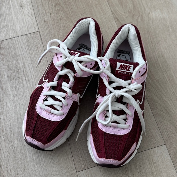 Nike Women's Burgundy and Light Pink Running Sneakers - Picture 2 of 4